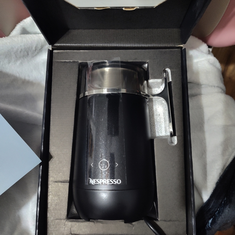 Nespresso barista recipe maker